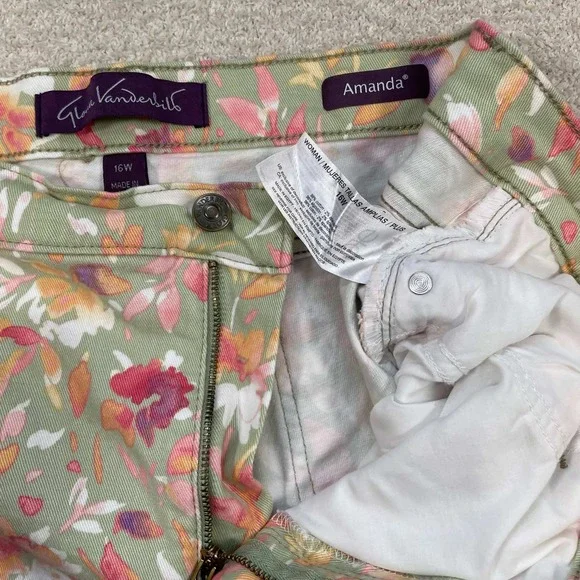 Gloria Vanderbilt Amanda 16W Capri Pants Green Floral Stretch Crop Jeans Womens - Picture 3 of 10